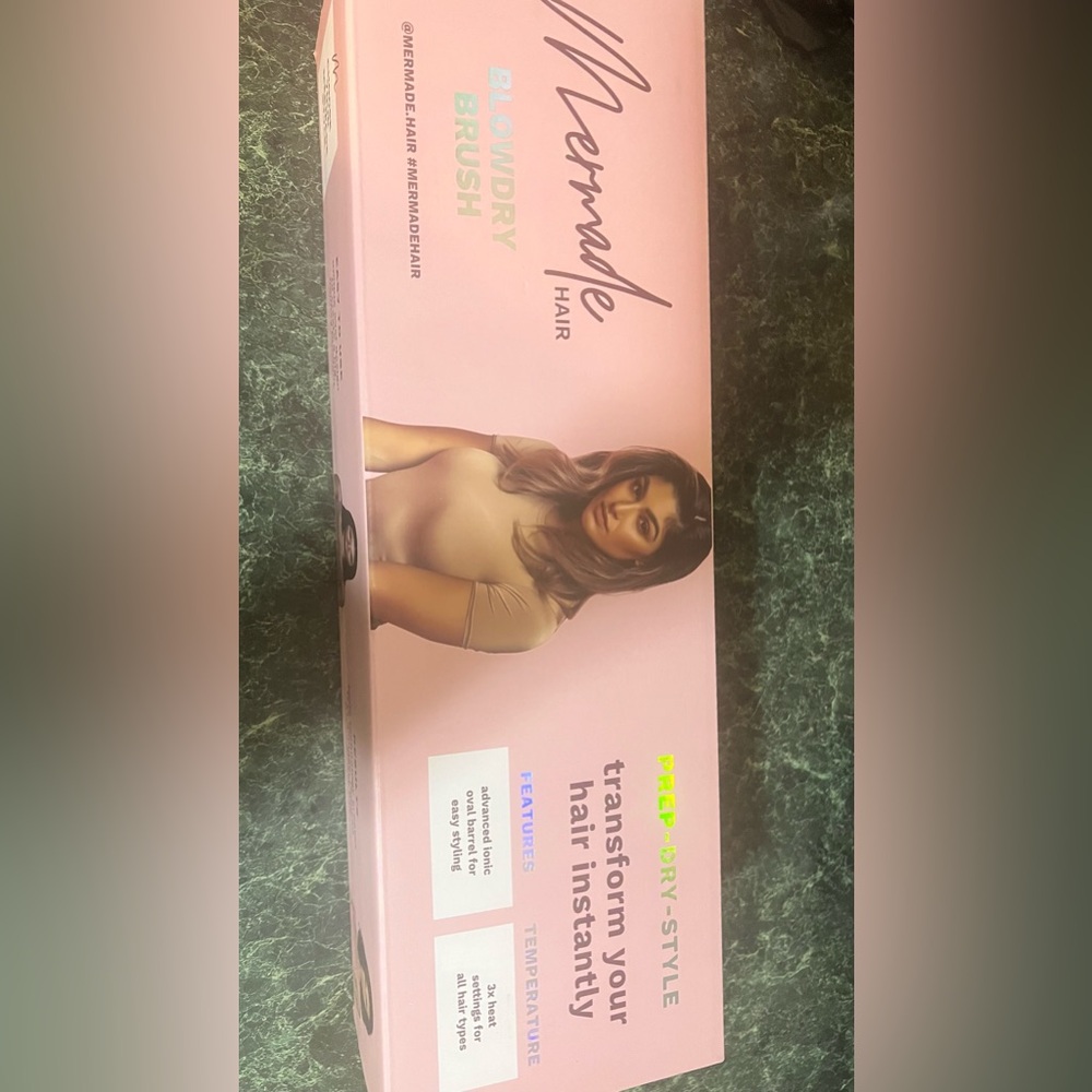 Blow dry hair brush